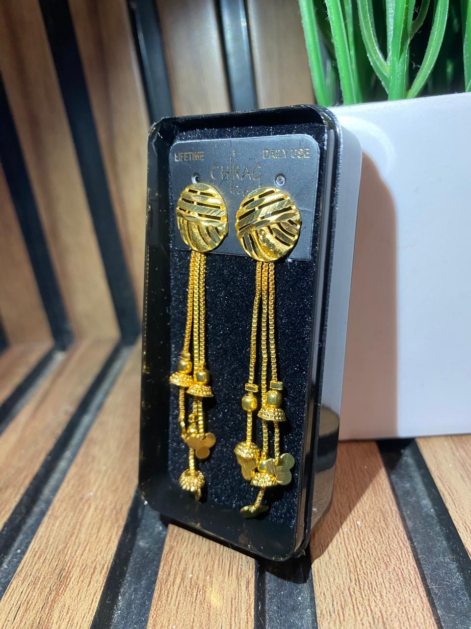 Elegant Gold-Tone Dangler Earrings – Daily Wear Statement Jewellery for Women